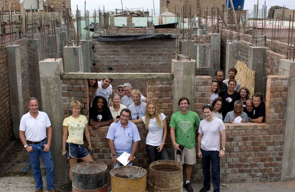 The Happy Hearts Fund and Burner's Without Borders take on the final phases of construction for the San Andreas School in Pisco, Peru with the aid of funding from ING.