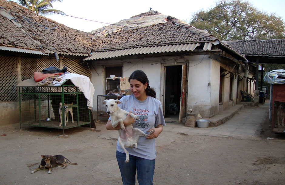 Ayesha with a rescue pup at the ResQ headquarters in Pune