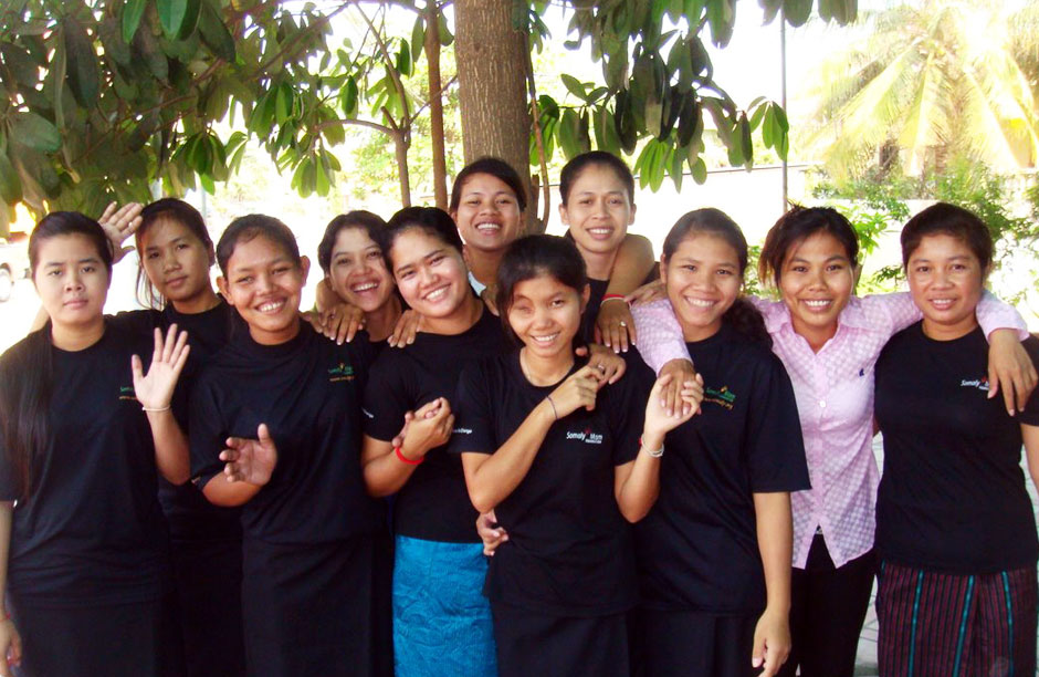 11 graduates of the "Voices for Change" program of 2010 - Sreypich Long, Chhaivoeun Him, Sotheara Yuk, SreyAn Meas, Mey, Sreypov Chan, Somana Long, Sokkhy Srey, Sina Mann, Sina Van, and Sopeap Thy.